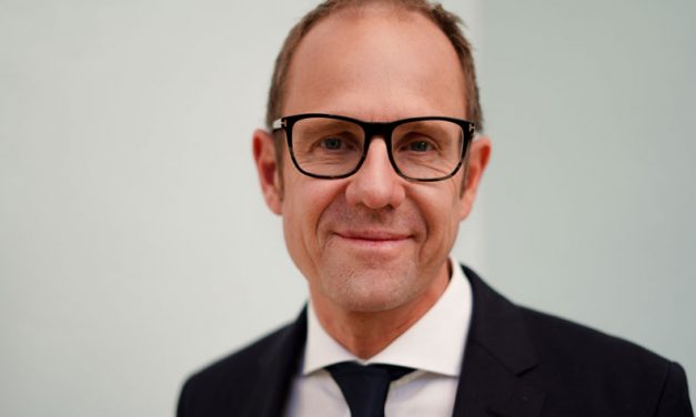 Jan Mühlethaler: Polit-& Kommunikationschef